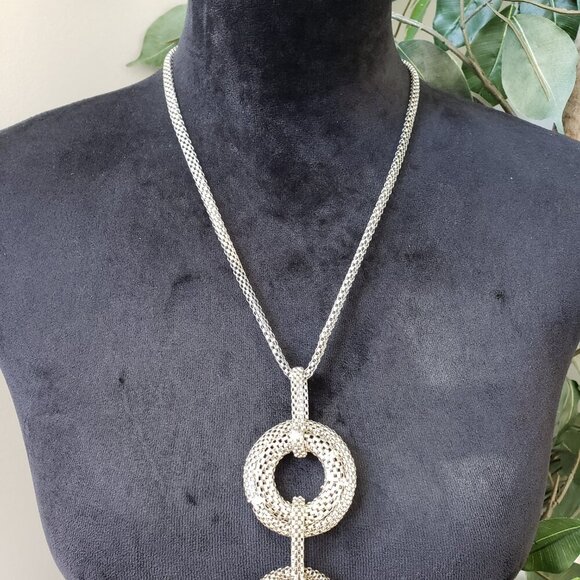 Women's Silver Tone Woven Circles Pendant Braided Chain Necklace Lobster Clasp - Picture 2 of 7